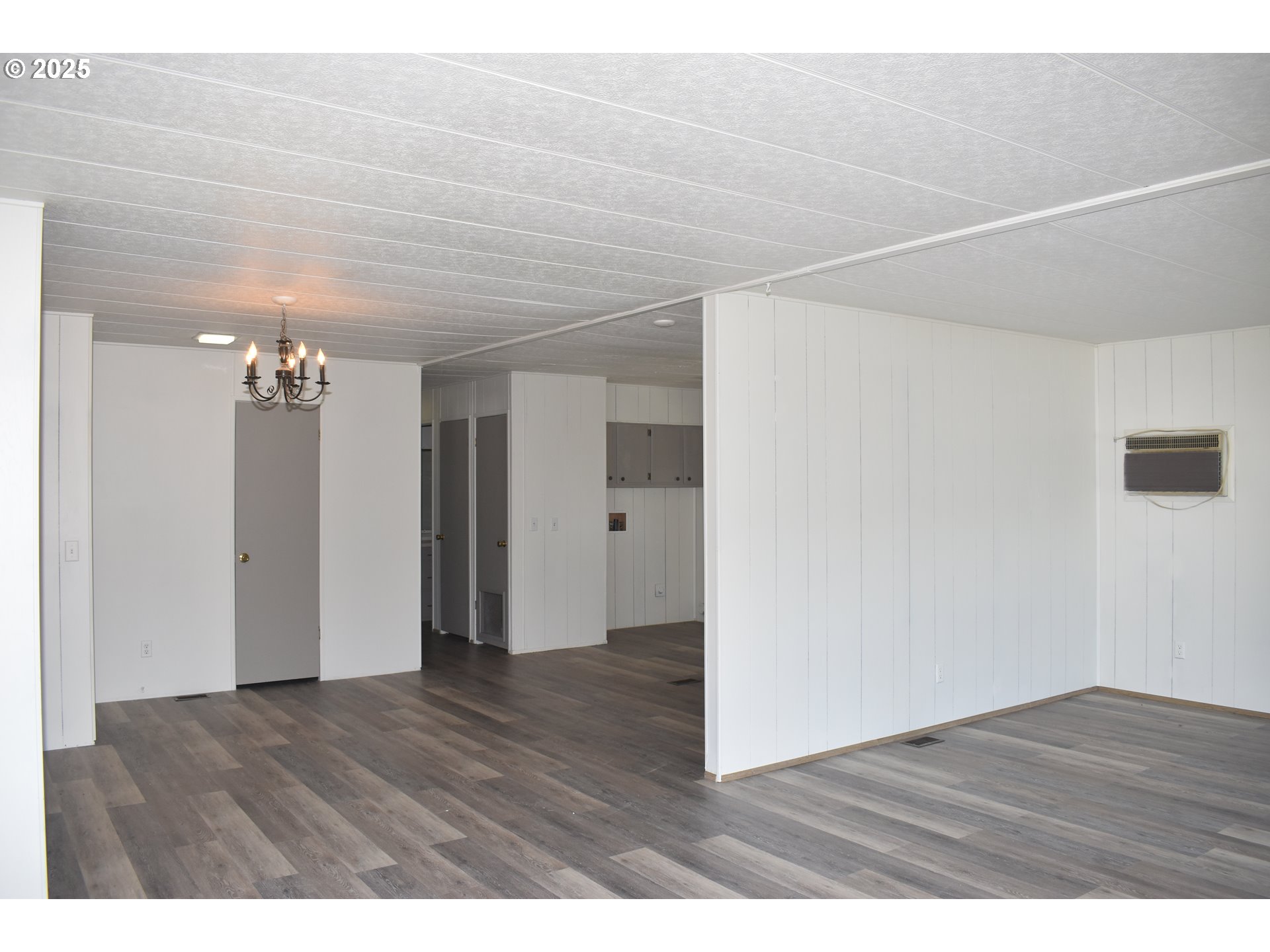 1800 LAKEWOOD CT 74
