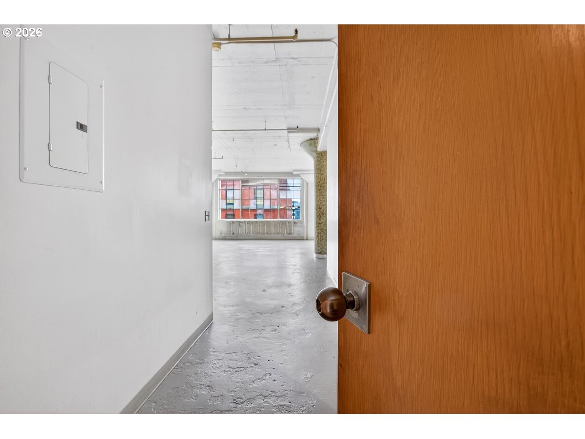 1314 NW IRVING ST 514