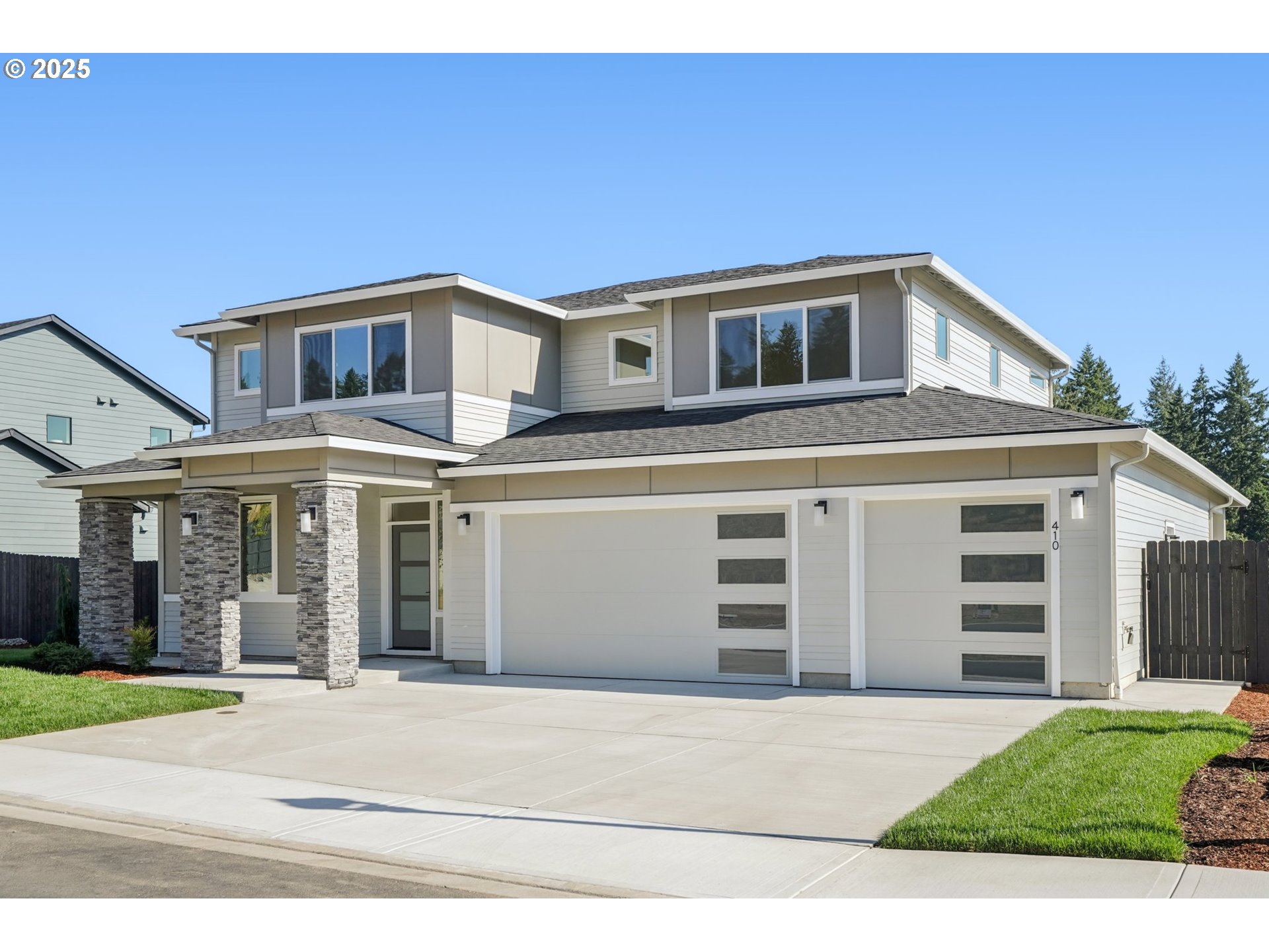 410 W 20TH WAY