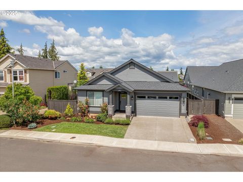 1332 SE 14TH AVE Canby OR 97013