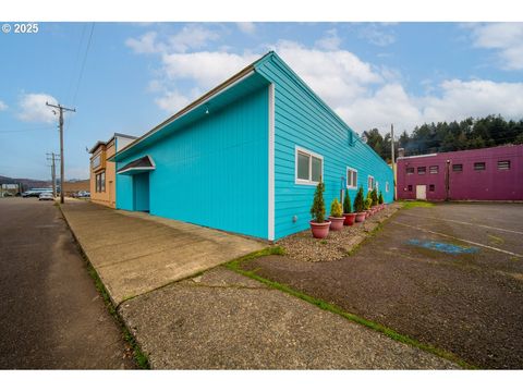 480 GREENWOOD AVE Reedsport OR 97467