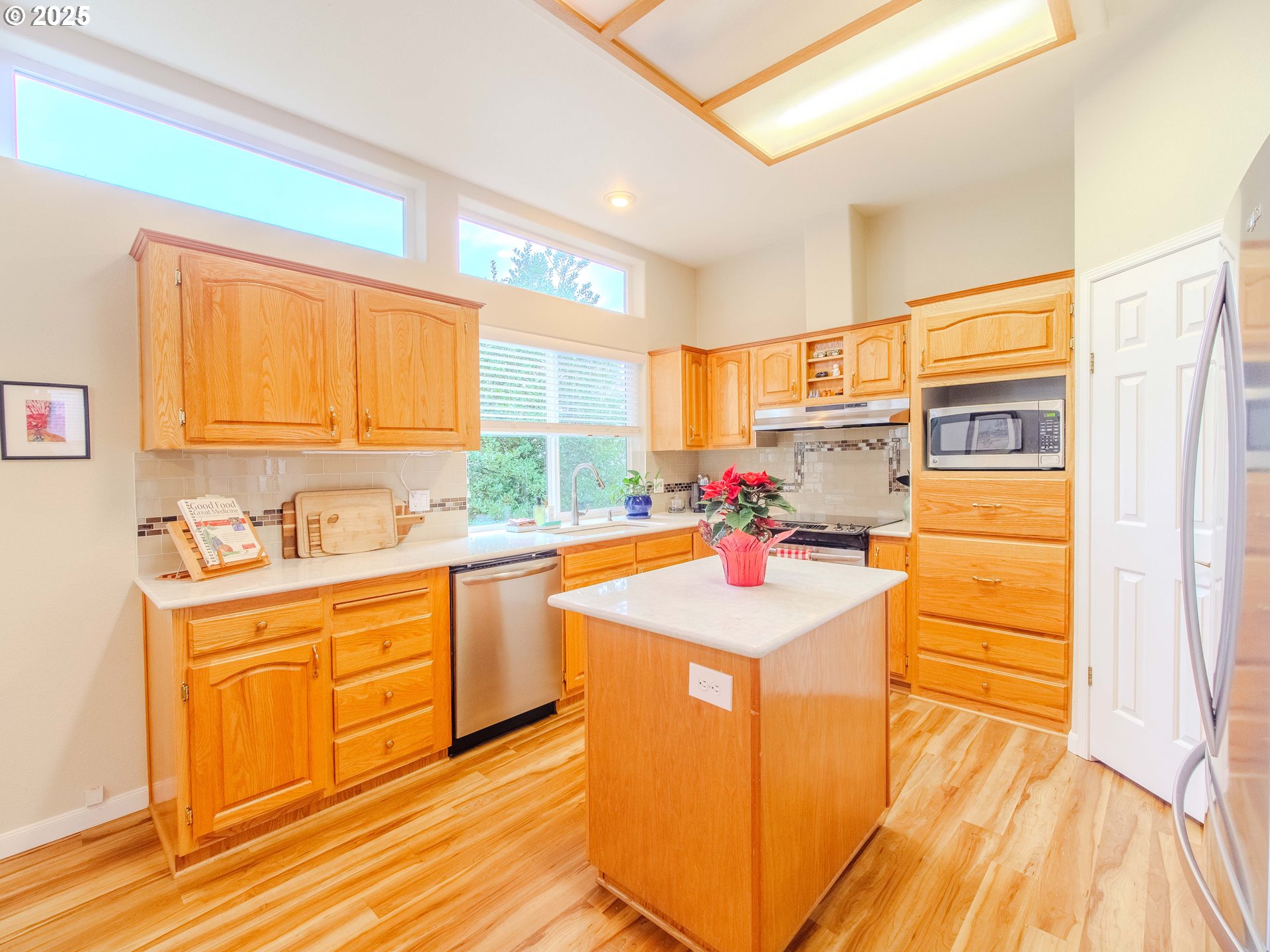 17572 NW SHADY FIR LOOP 24