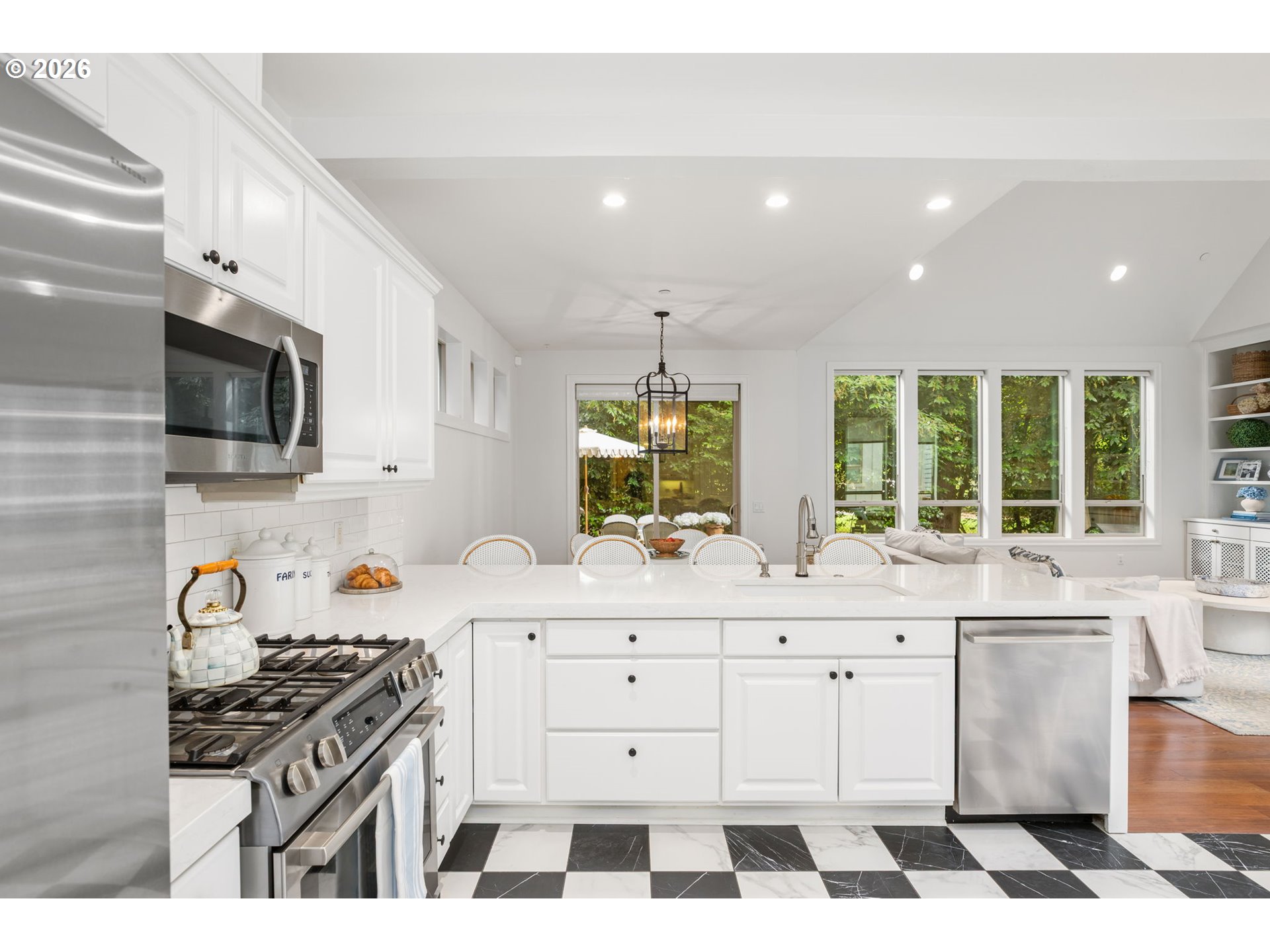 6437 SW RALEIGHWOOD CT