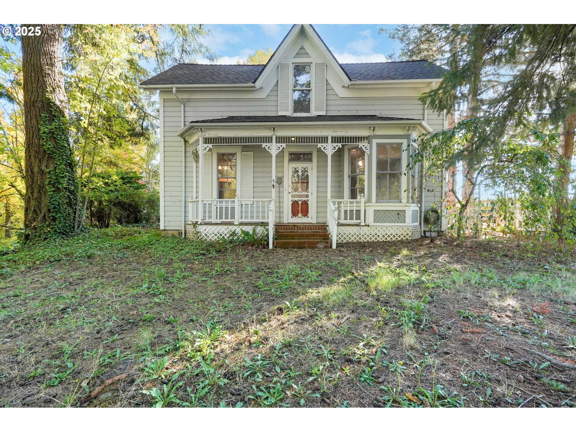 10478 CROSBY RD NE