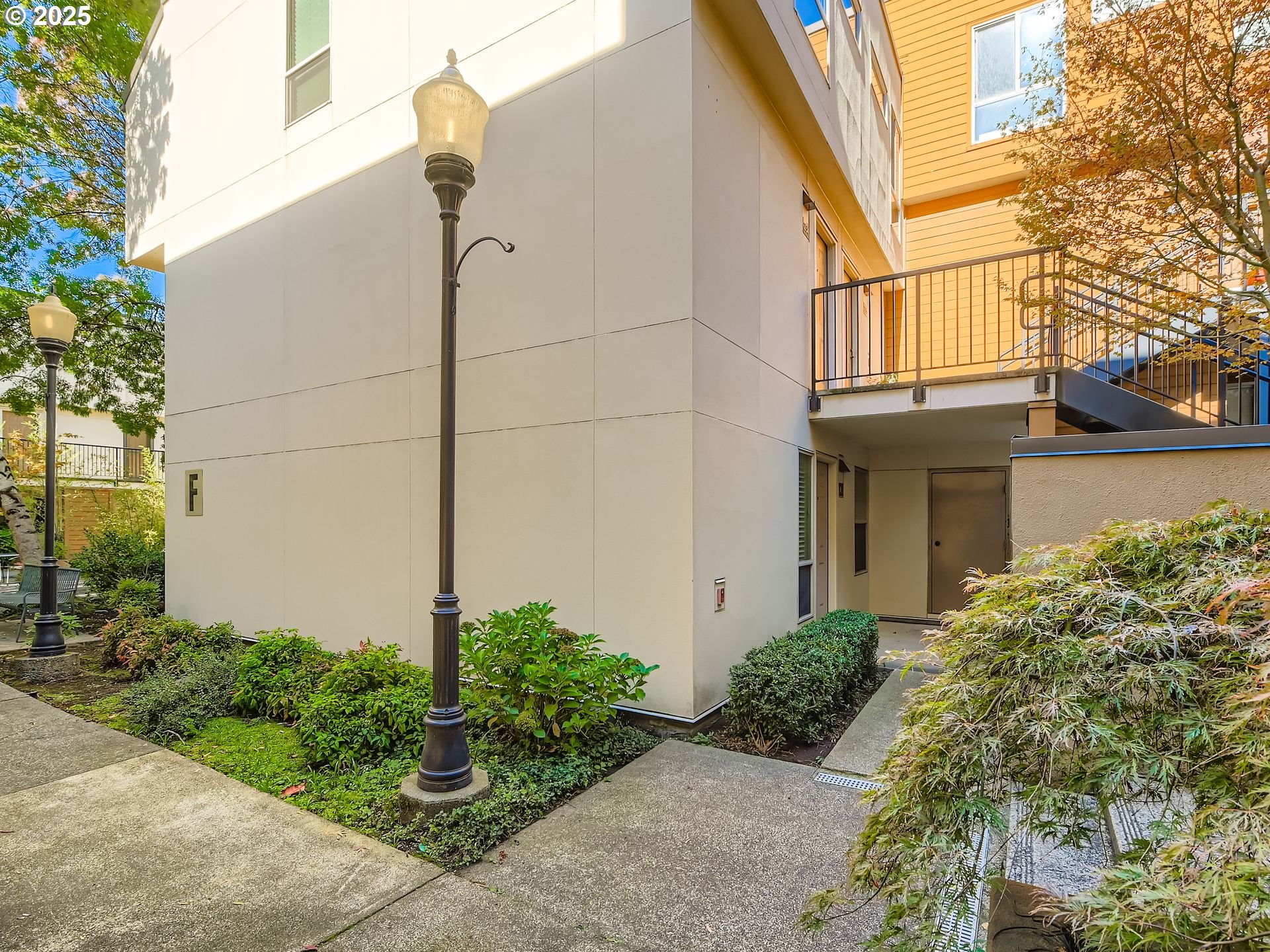 1535 SW CLAY ST 134