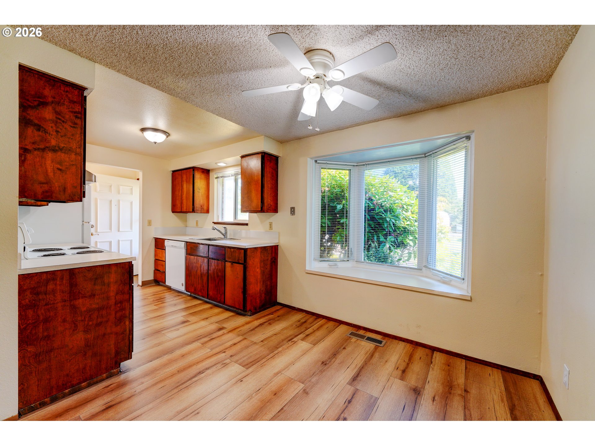1401 SE 130TH AVE