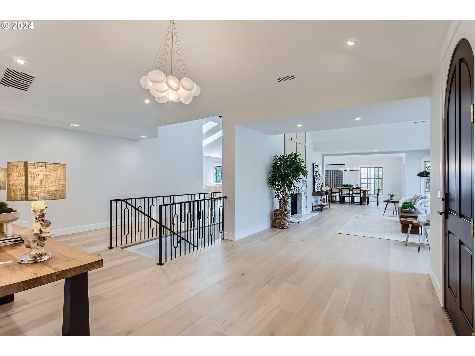 13210 SW IRON MOUNTAIN BLVD