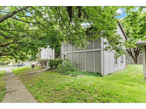 9750 SW LOOKOUT TER Beaverton OR 97008