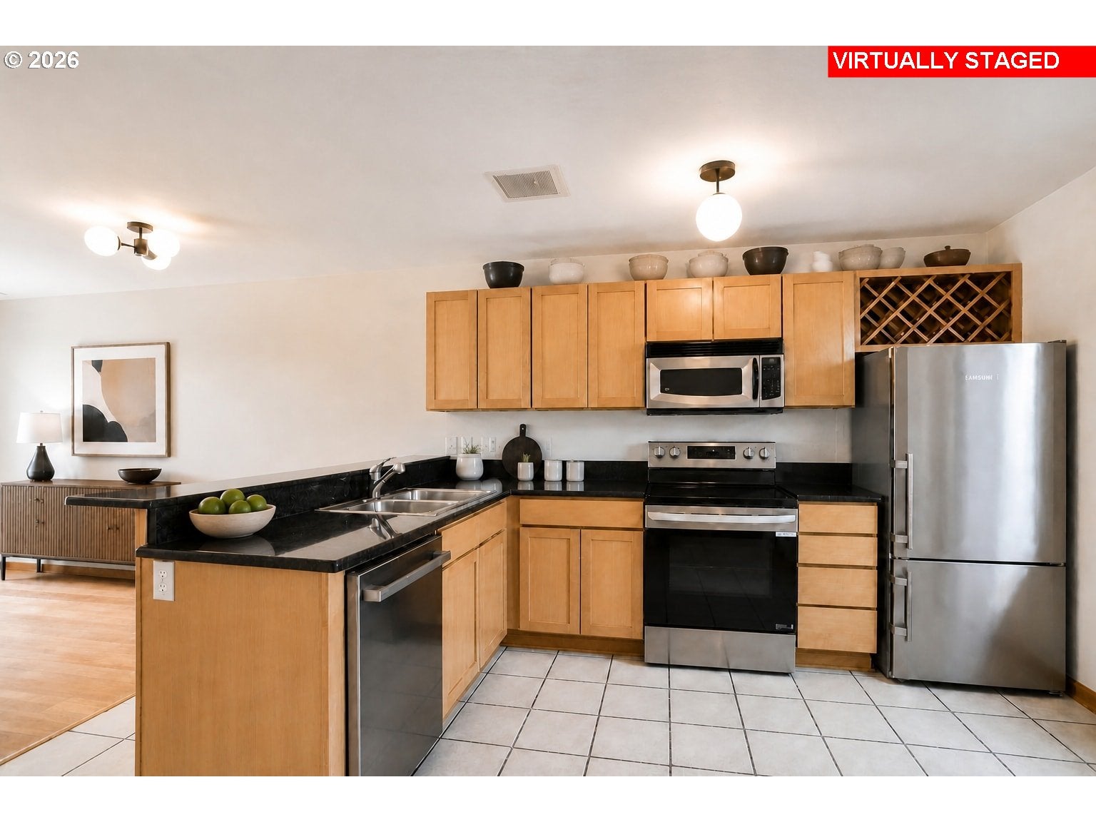 840 NW NAITO PKWY H10