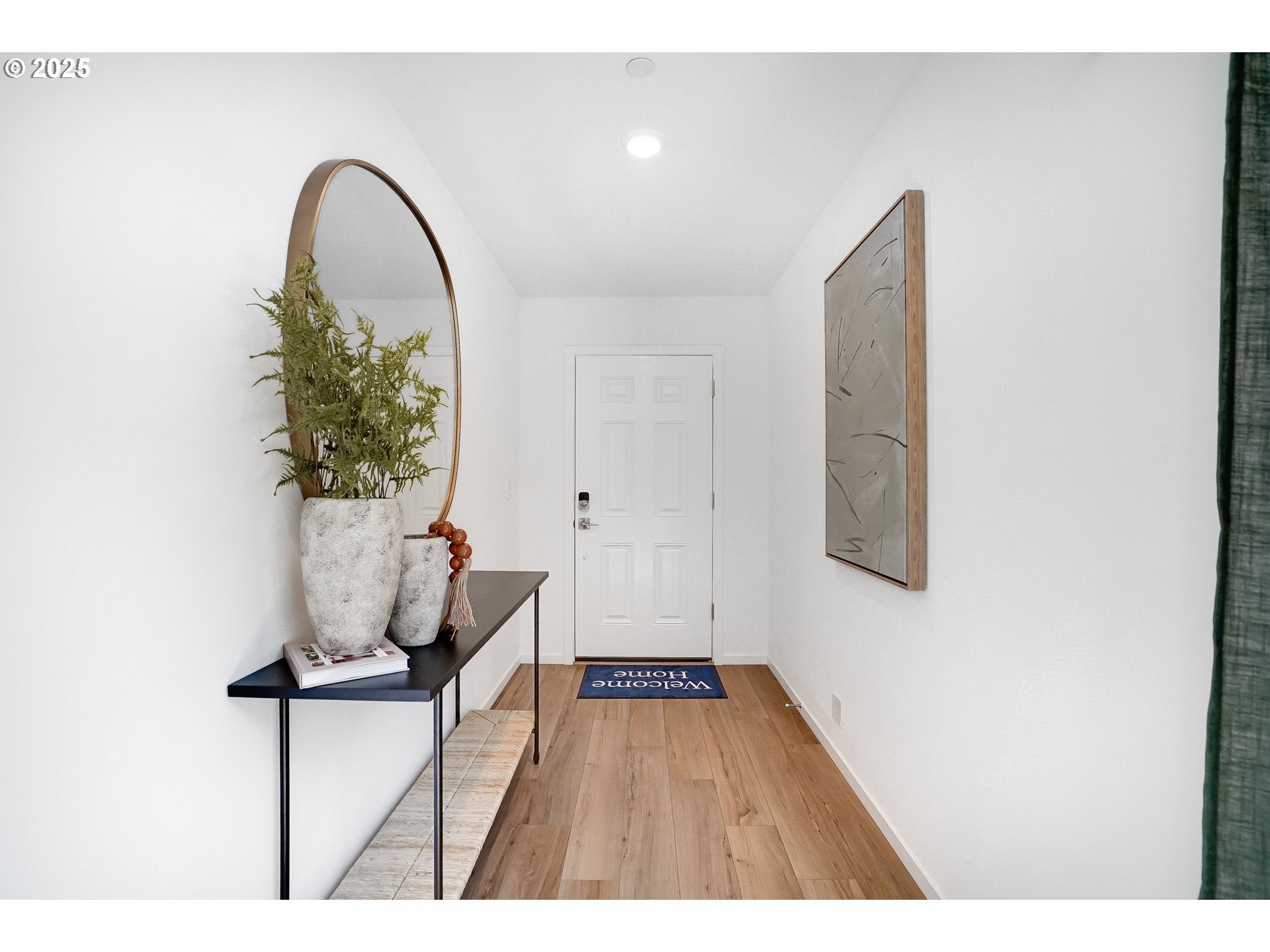 1498 Laura Vista DR NW