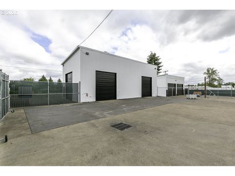 3620 Mainline DR NE Salem OR 97301