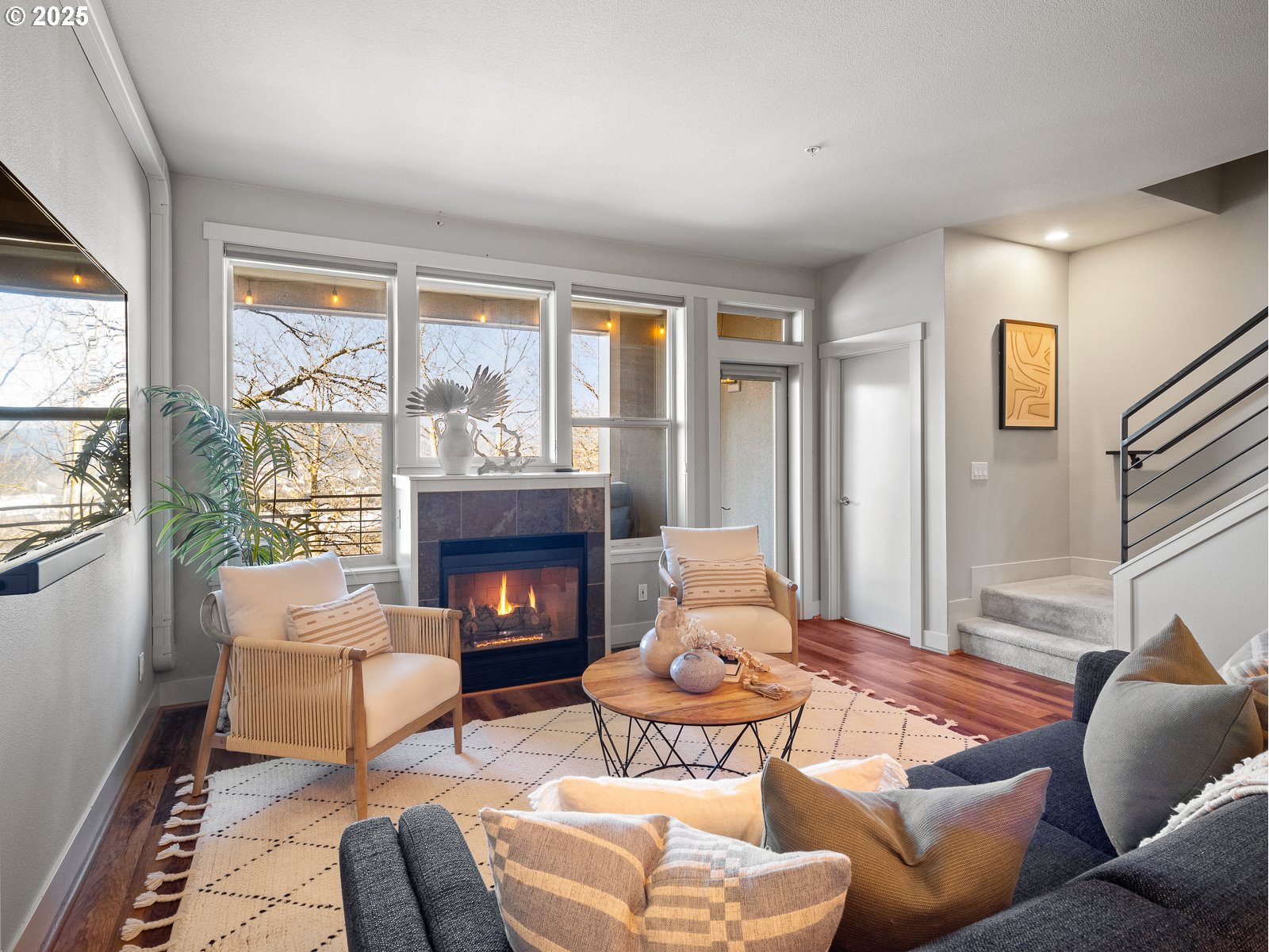 3129 N WILLAMETTE BLVD