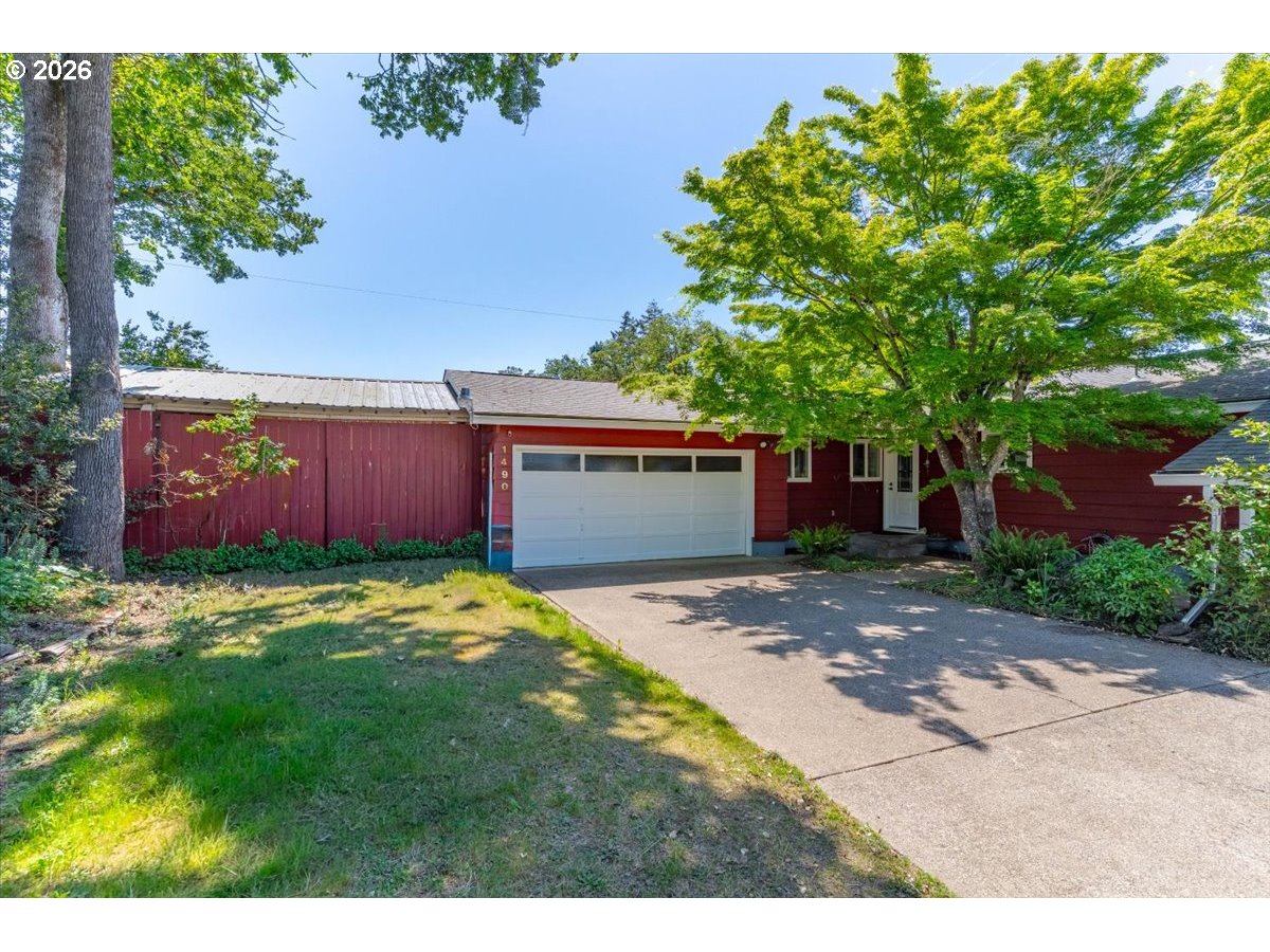 1490 ACACIA AVE