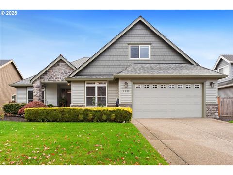 A home in Woodburn