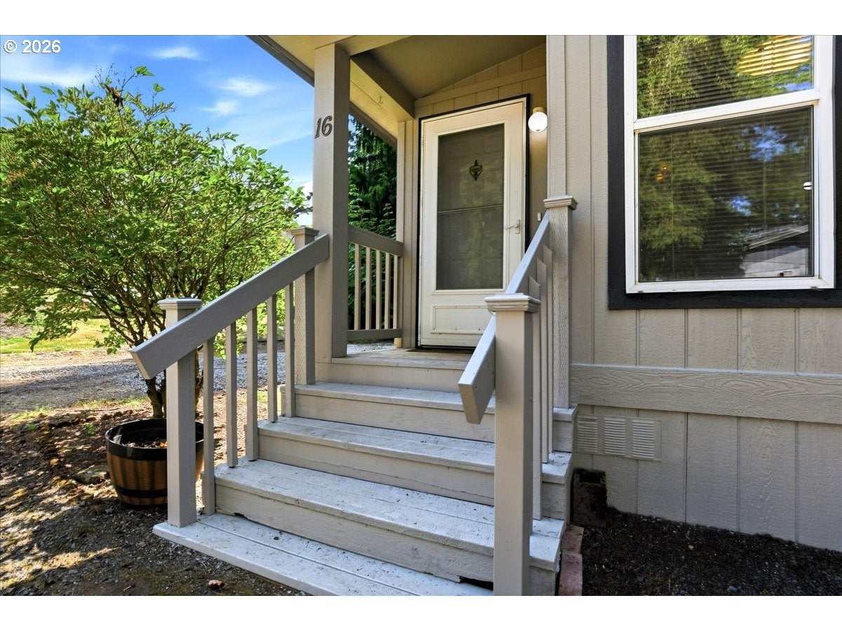 10400 NE 72ND AVE 16