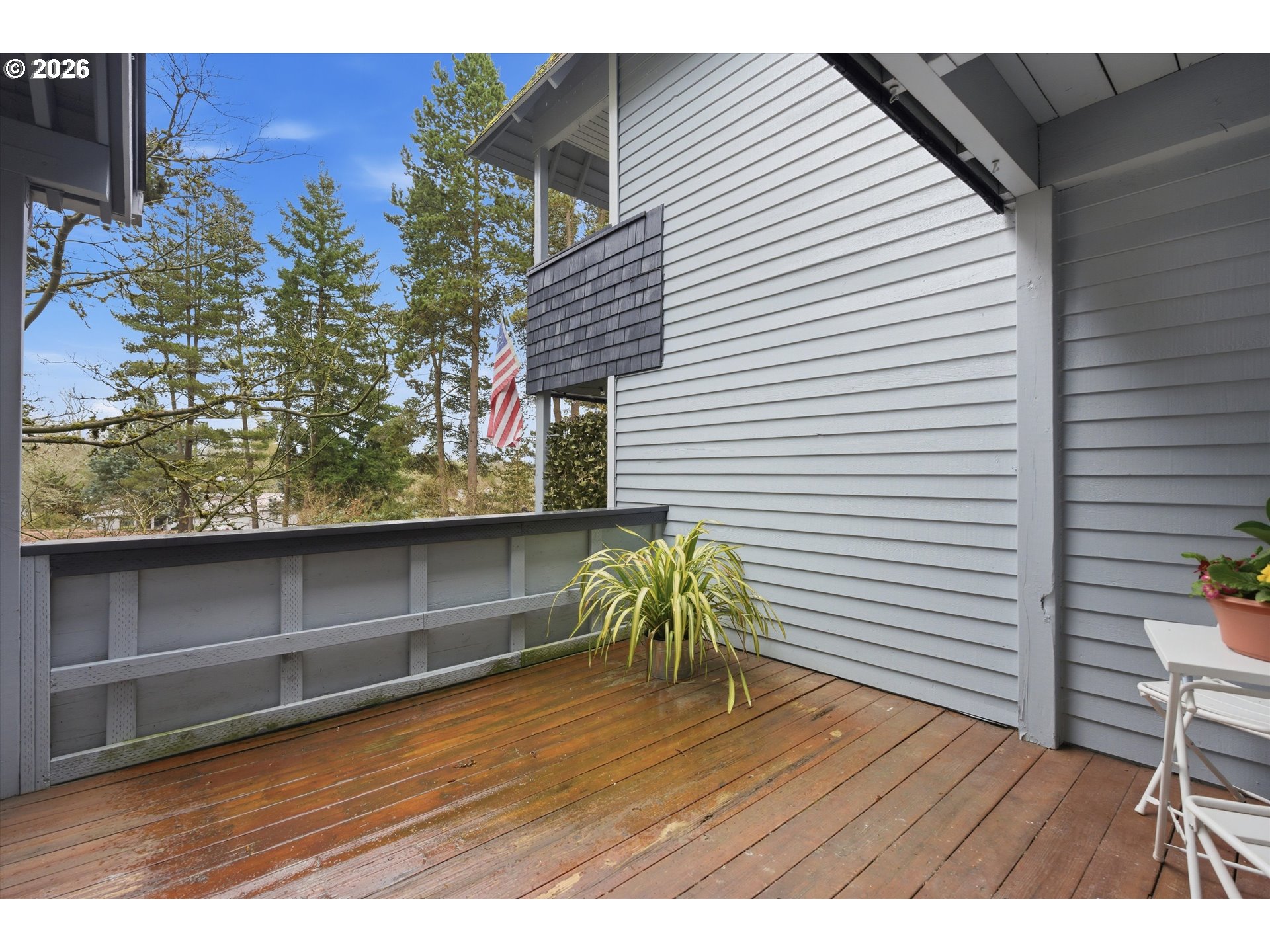 19727 NW QUAIL HOLLOW DR