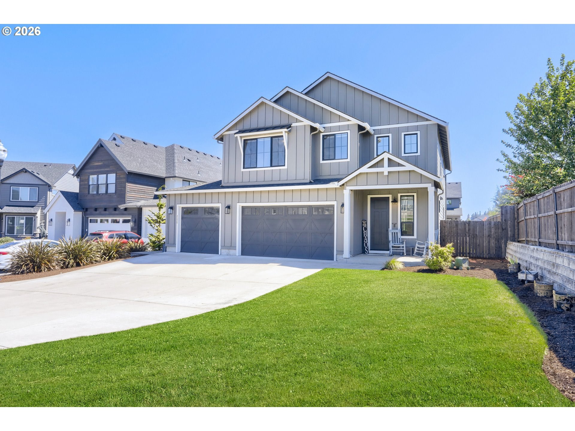 4220 S WINERY CIR