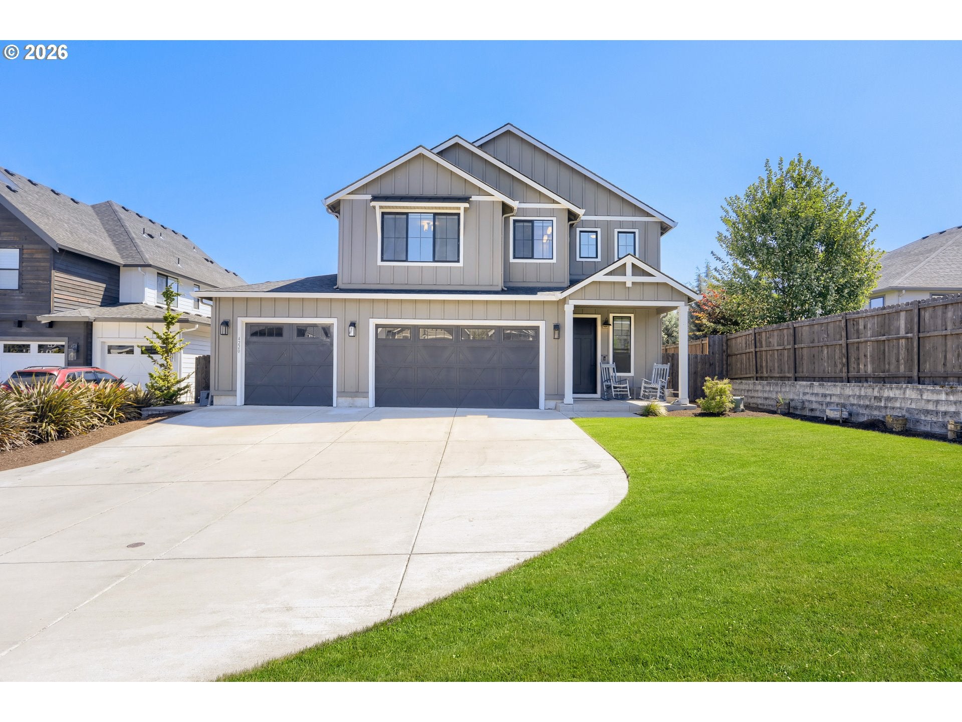 4220 S WINERY CIR