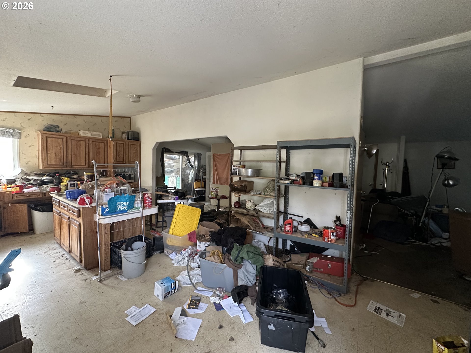 5748 NE AINSWORTH ST