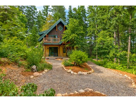 A home in Mt Hood Prkdl