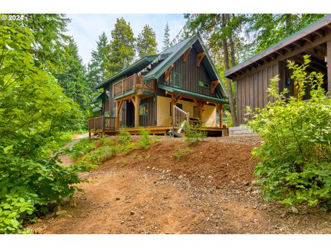 A home in Mt Hood Prkdl