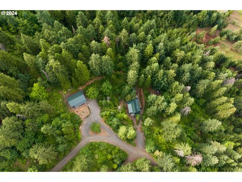 A home in Mt Hood Prkdl