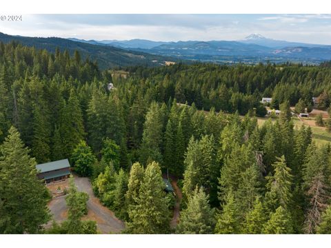 A home in Mt Hood Prkdl