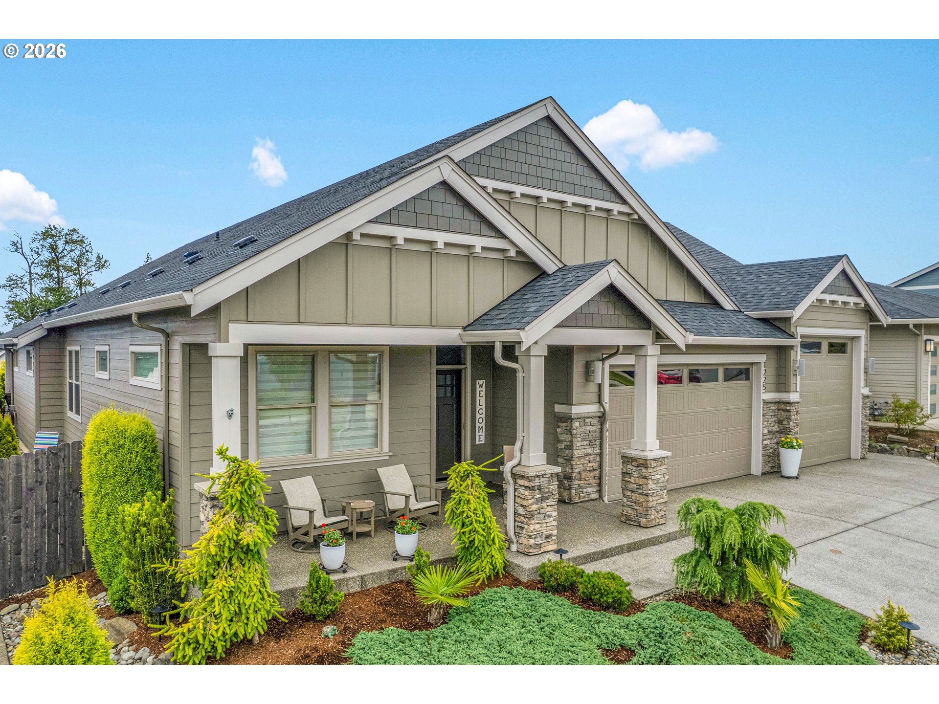 1225 S 44TH AVE