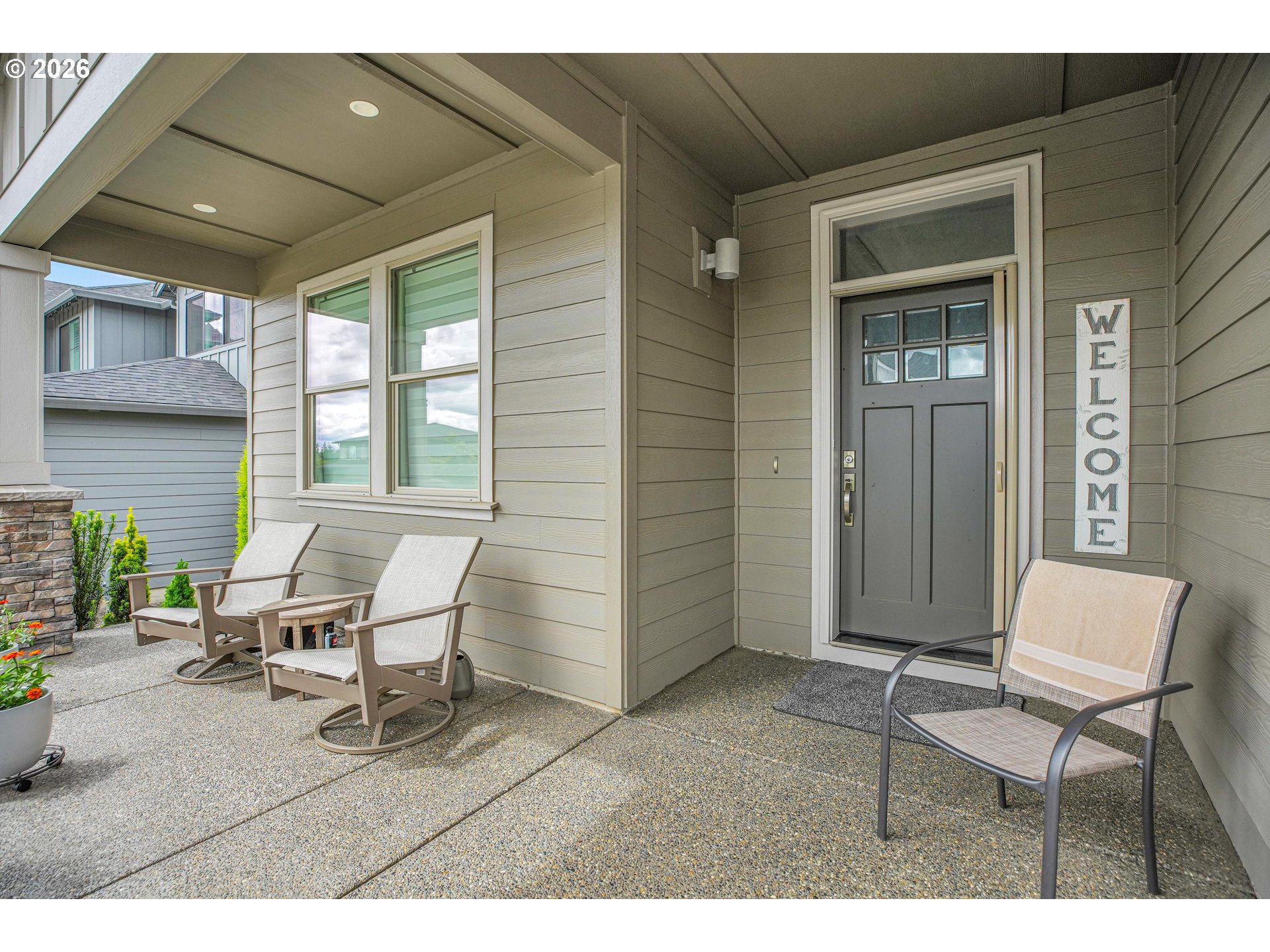 1225 S 44TH AVE