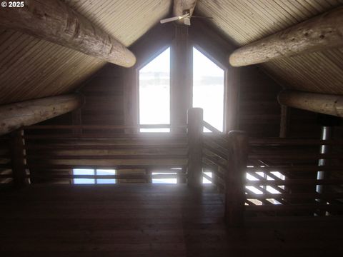 A home in Goldendale