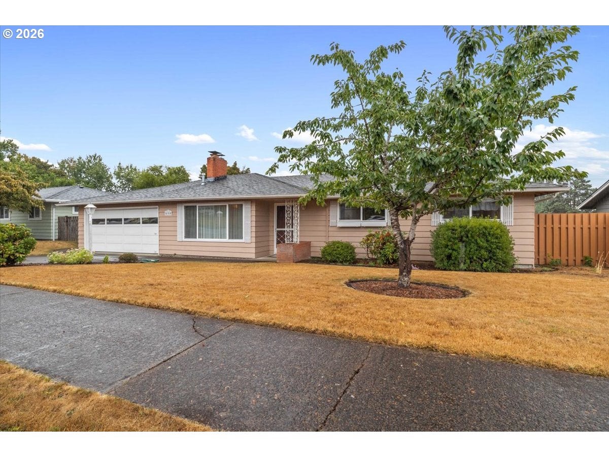 450 NW PONDEROSA AVE