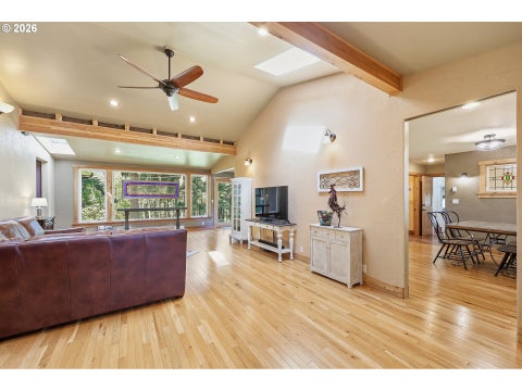 Tiny photo for 85338 Nestle Way, Pleasant Hill, OR 97455 (MLS # 110565088)