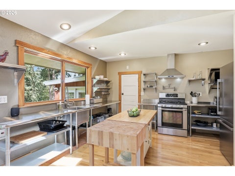 Tiny photo for 85338 Nestle Way, Pleasant Hill, OR 97455 (MLS # 110565088)
