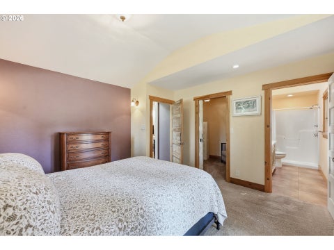 Tiny photo for 85338 Nestle Way, Pleasant Hill, OR 97455 (MLS # 110565088)