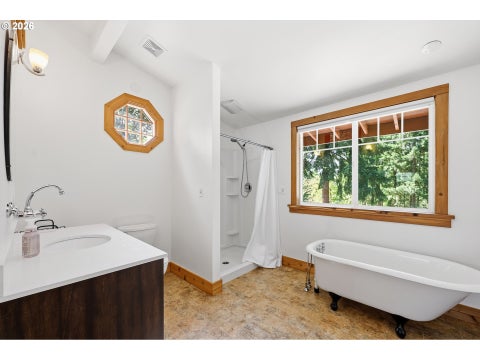 Tiny photo for 85338 Nestle Way, Pleasant Hill, OR 97455 (MLS # 110565088)
