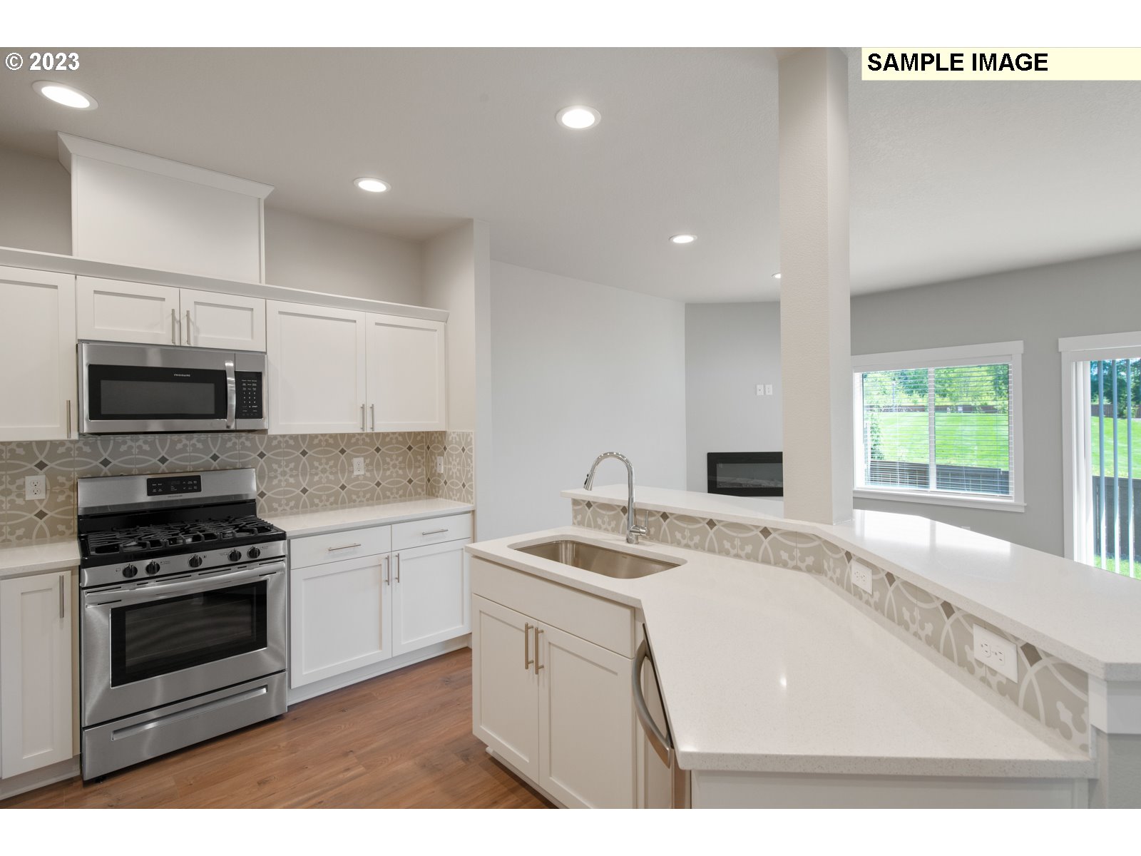 11329 SE Pleasant Valley PKWY 460