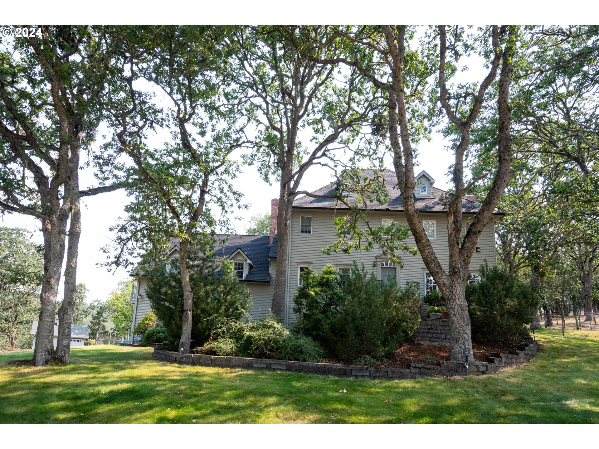 588 S DEER CREEK RD
