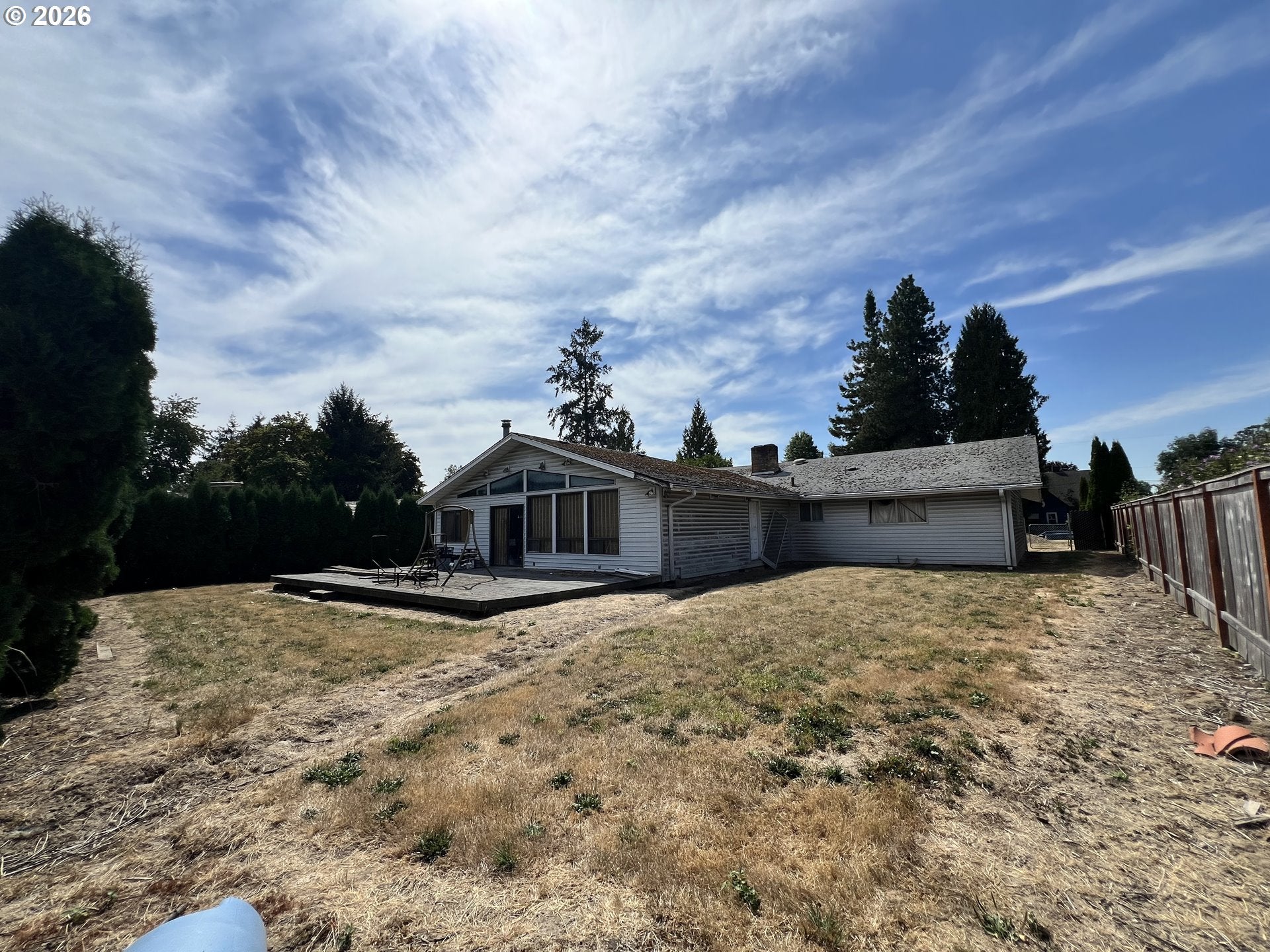 310 SE DAYTON AVE