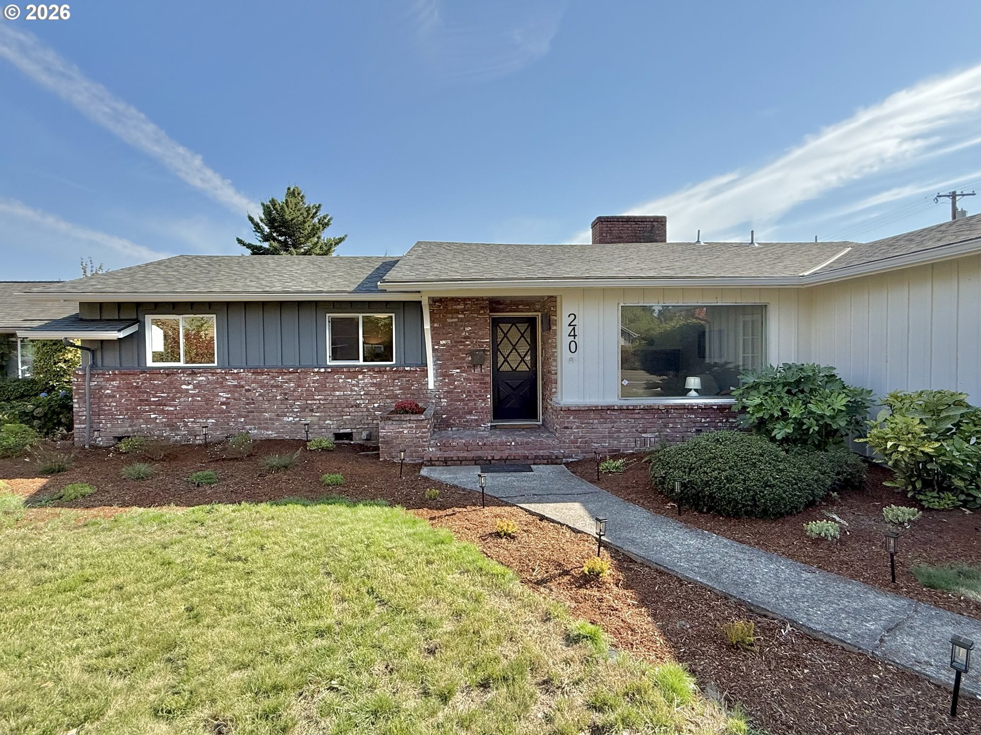 240 NW BAKER CREEK RD