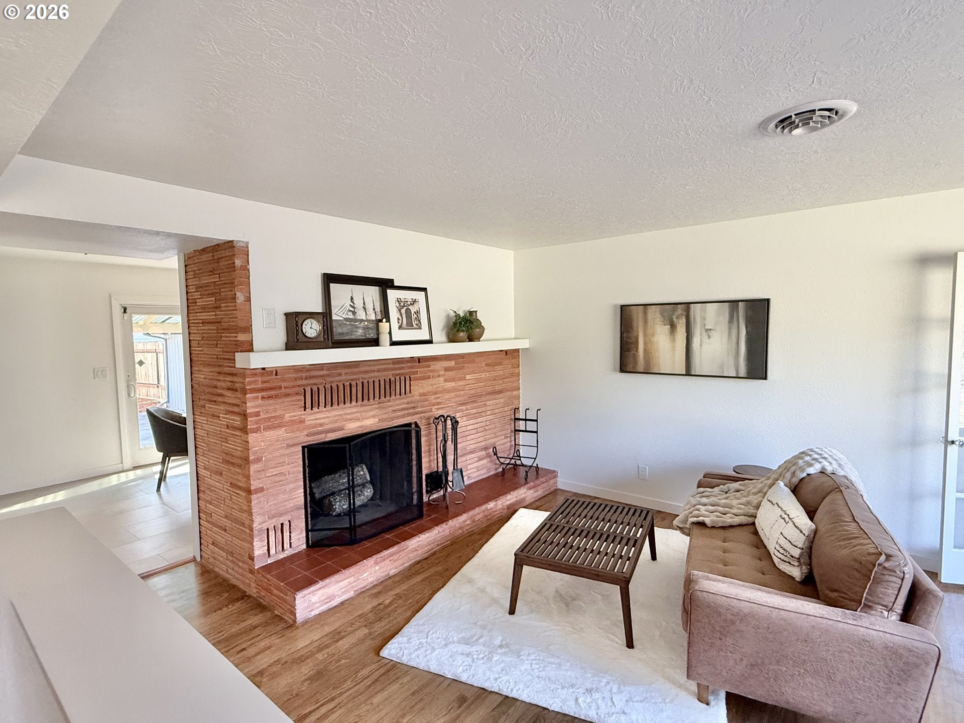 240 NW BAKER CREEK RD