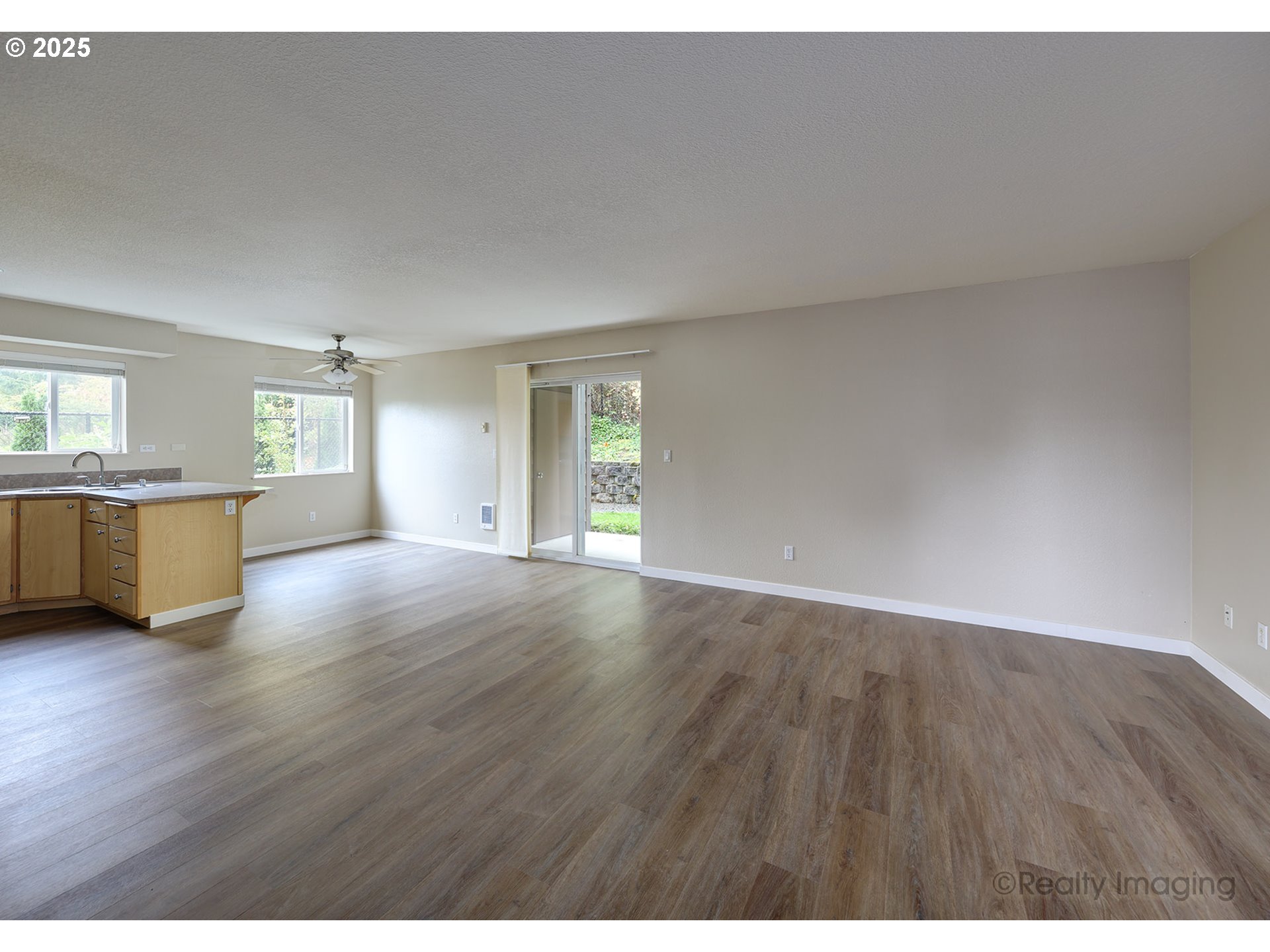 14609 NE 20TH AVE C101