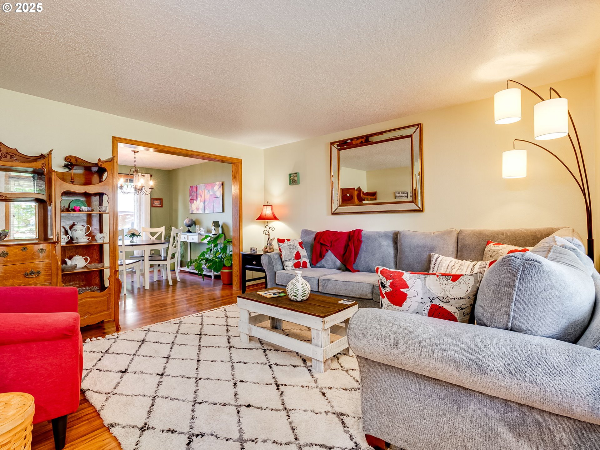 Vancouver, Washington 98662, United States, 4 Bedrooms Bedrooms, ,3 BathroomsBathrooms,Residential,Active,143436