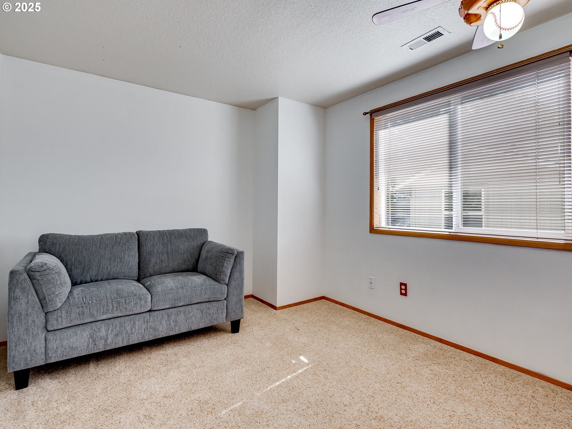 Vancouver, Washington 98662, United States, 4 Bedrooms Bedrooms, ,3 BathroomsBathrooms,Residential,Active,143436