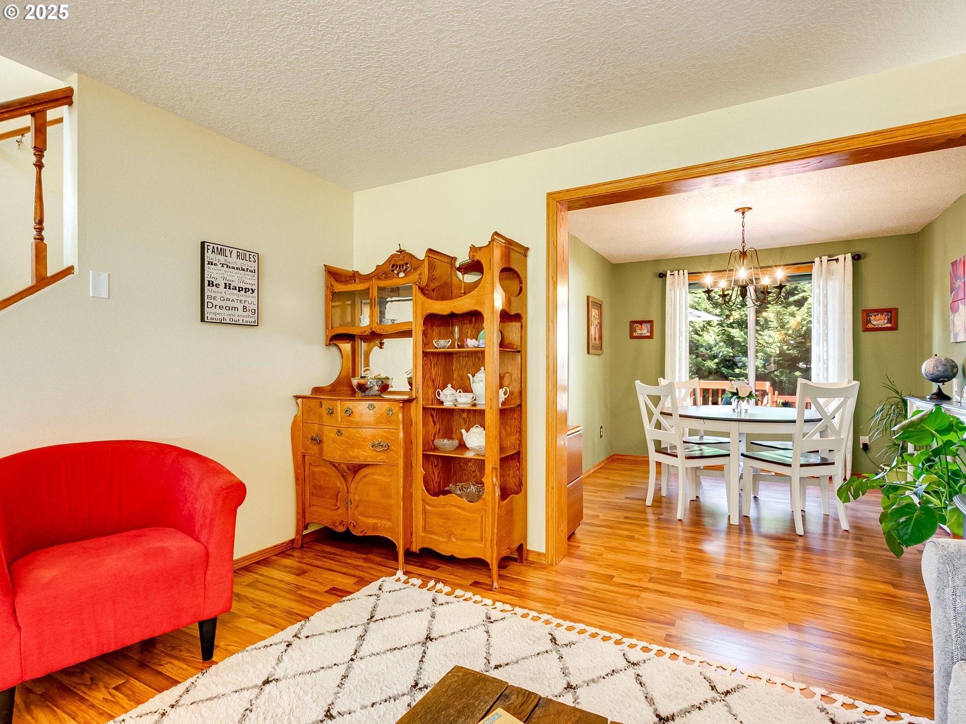 Vancouver, Washington 98662, United States, 4 Bedrooms Bedrooms, ,3 BathroomsBathrooms,Residential,Active,143436