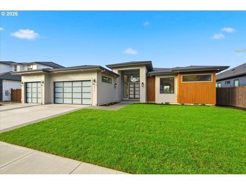 8614 NE 183RD PL Vancouver WA 98682