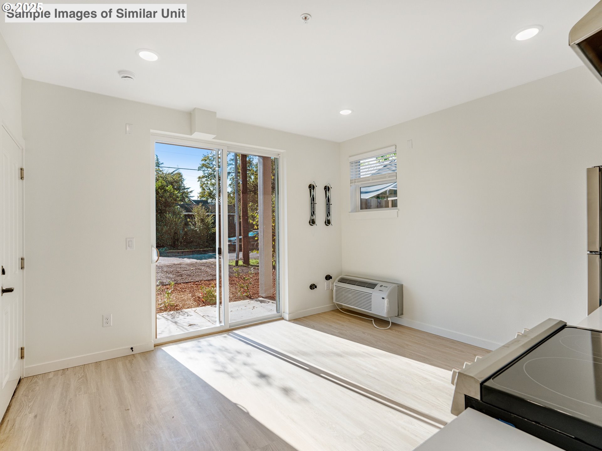 6115 NE Multnomah ST 11