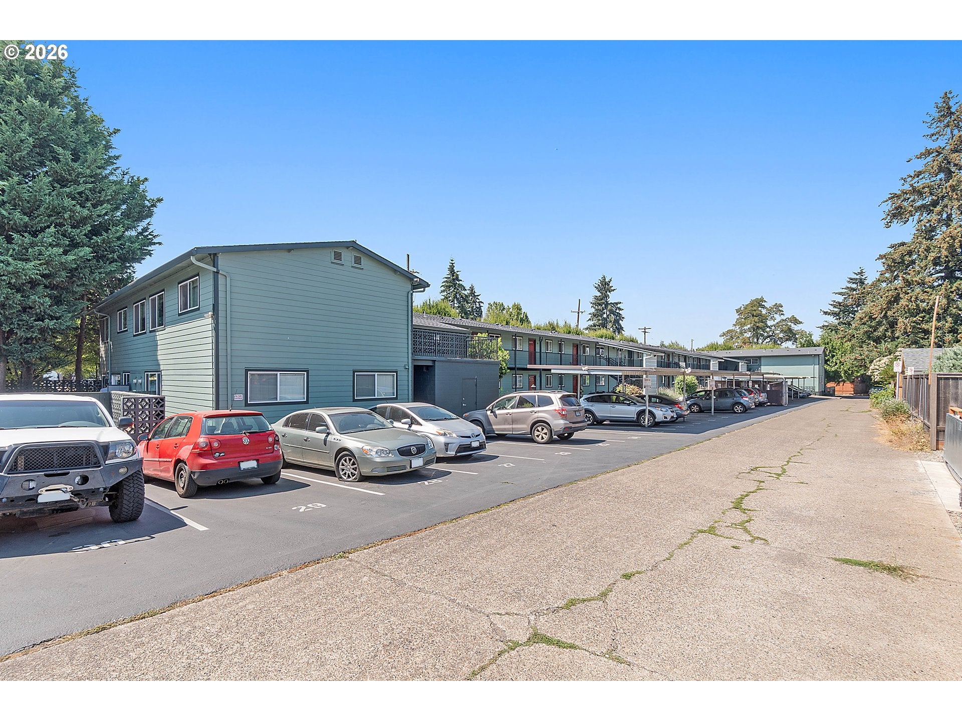 9333 N LOMBARD ST 19