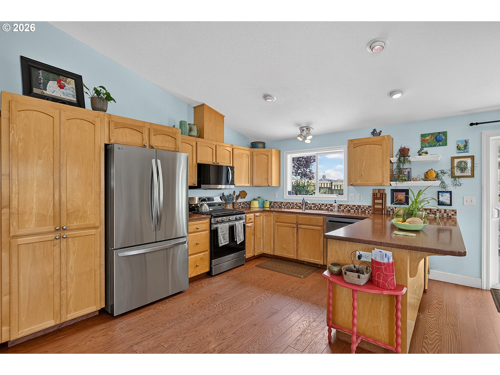 653 BRENTWOOD DR