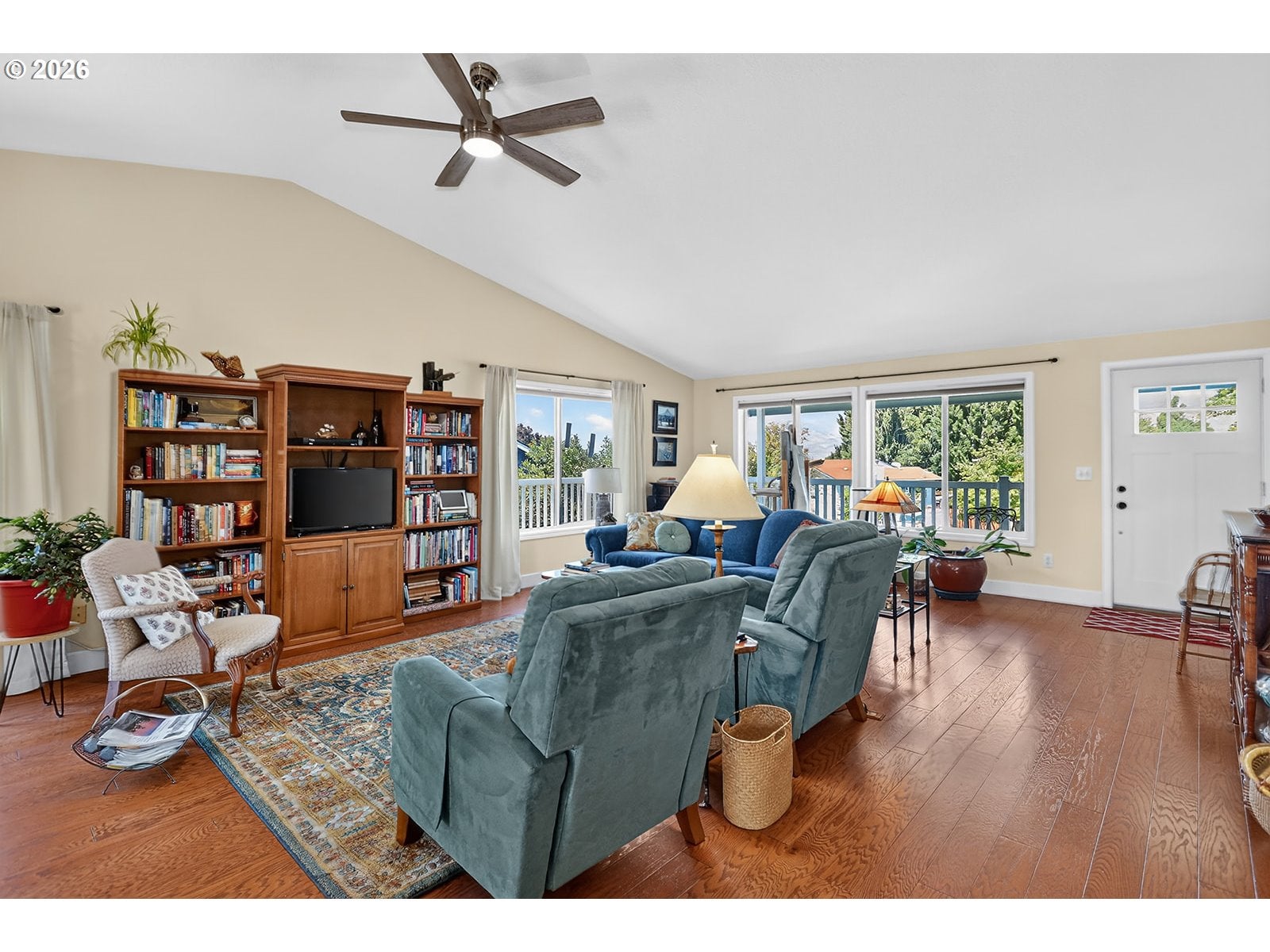 653 BRENTWOOD DR