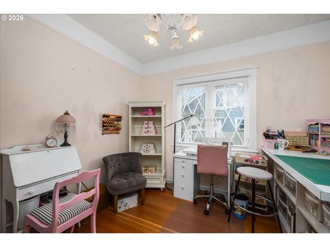 Tiny photo for 524 N 5th St, Creswell, OR 97426 (MLS # 725823556)